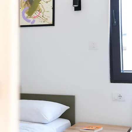 Vila Casa Quadratica *